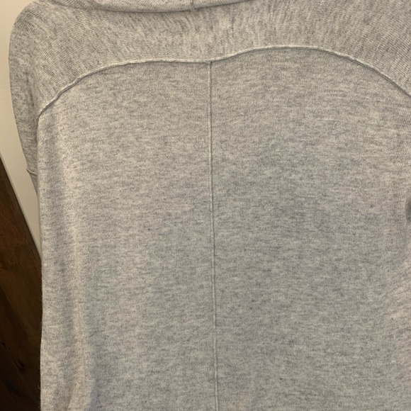 Lou & Grey tunic sweater - Picture 3 of 6